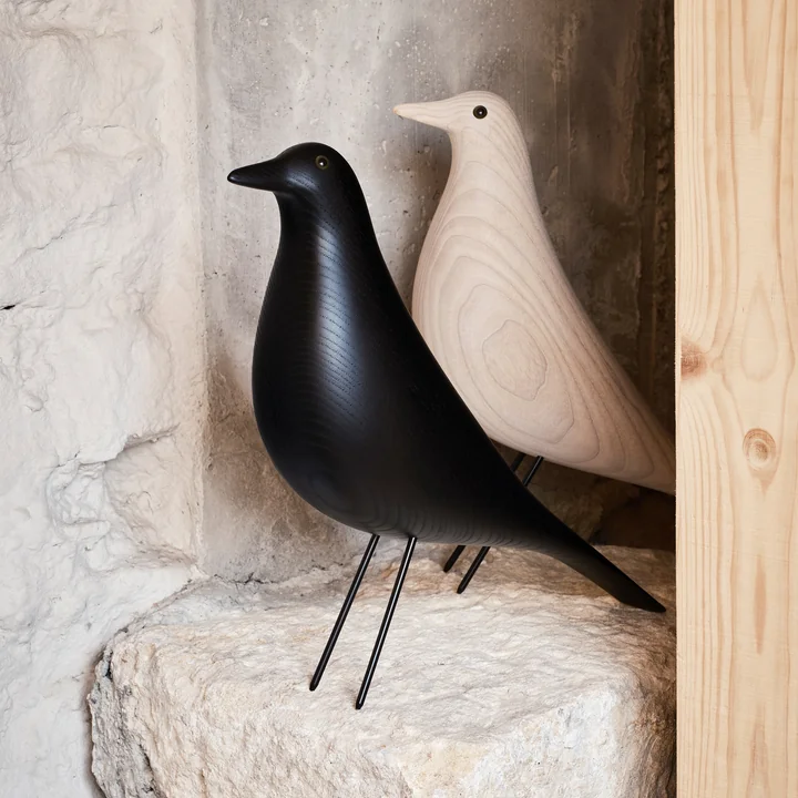 Vitra - Eames House Bird, Esche schwarz und baumwollweiß geölt