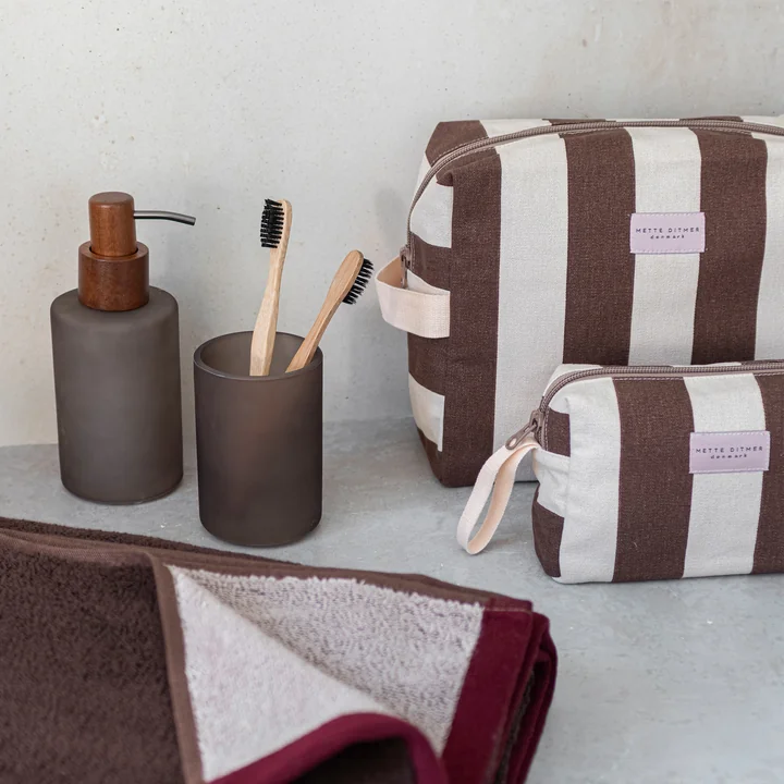 Mette Ditmer - BRING IT Kosmetiktasche und Kulturtasche, braun