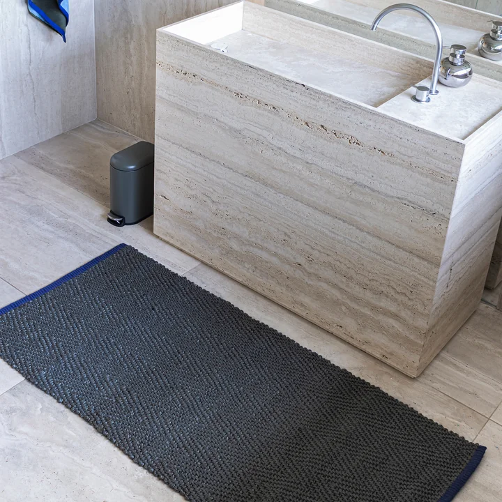 Mette Ditmer - Notes Juteteppich, 70 x 150 cm, dark olive