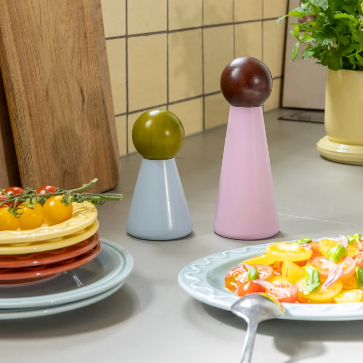 &klevering - Halma Salz- und Pfeffermühle, klein, blau / mehrfarbig