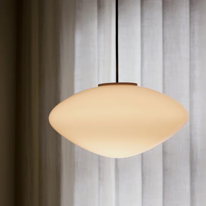 &Tradition - Mist AP20 Pendelleuchte, Ø 56 cm x H 29 cm, matt weiß