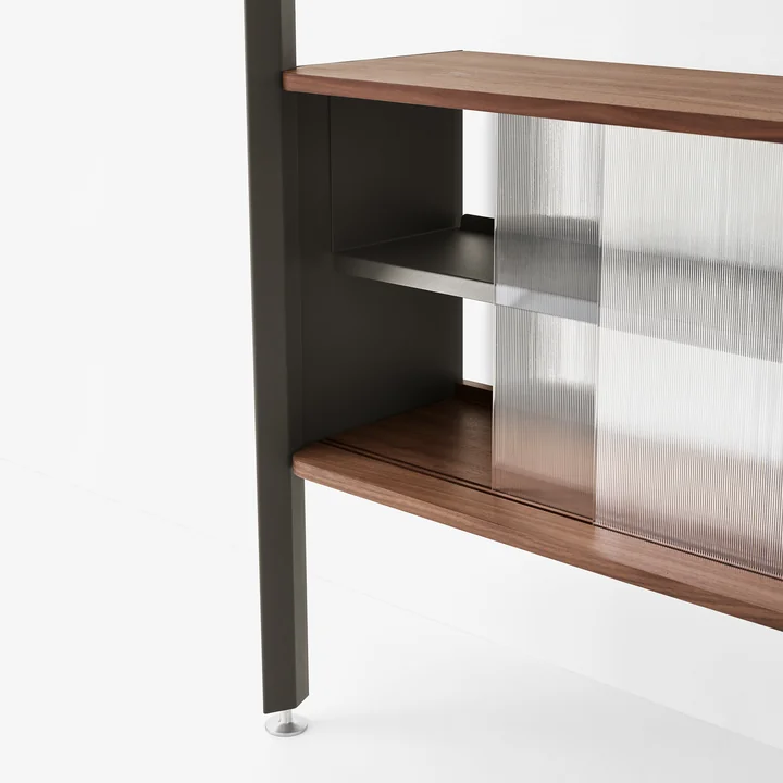 &Tradition - Rombe IF3 Regal mit Schrankelement, Walnussfurnier / anthrazit / Regalböden Walnussfurnier