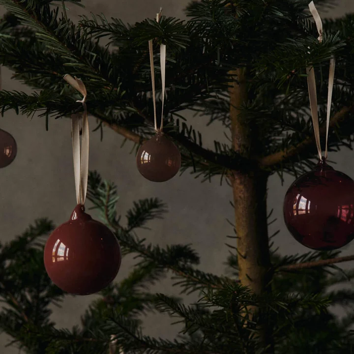 Ferm Living - Glass Baubles Weihnachtskugeln, rosarot transluzent
