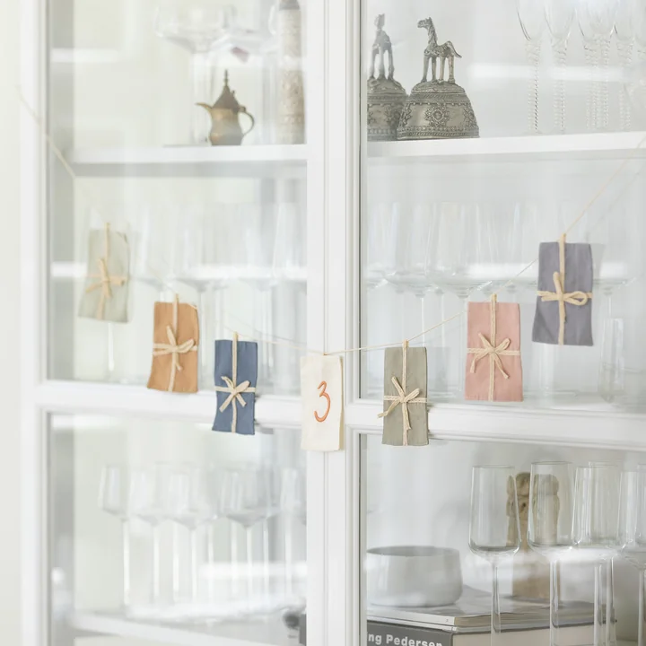 Sebra - Geburtstagsfahne Wimpel, Zahlen 0-9, Mehrfarbig