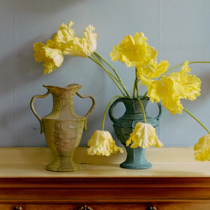 HKliving - New Classics Vase, cream stripes und soft blue