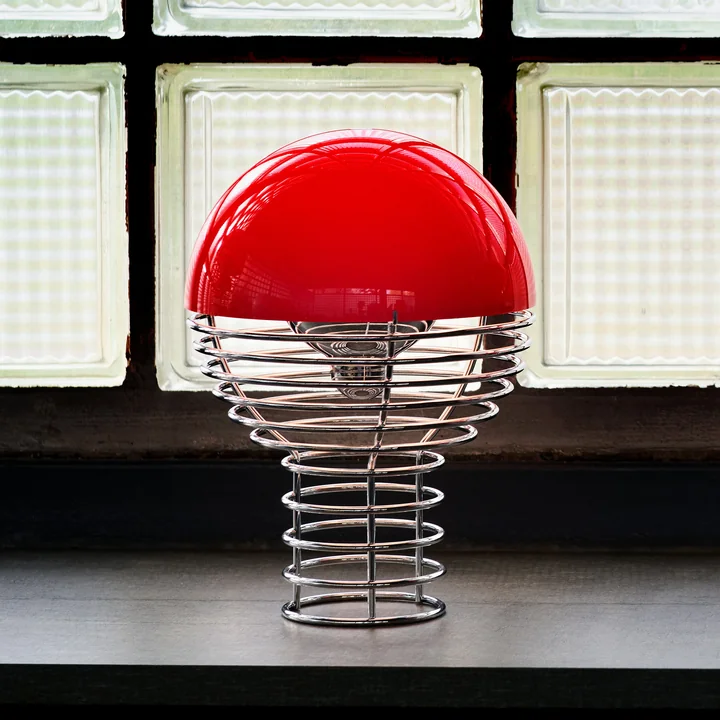 Verpan - Wire LED Tischleuchte mit Akku, Ø 18 cm, Chrom / rot