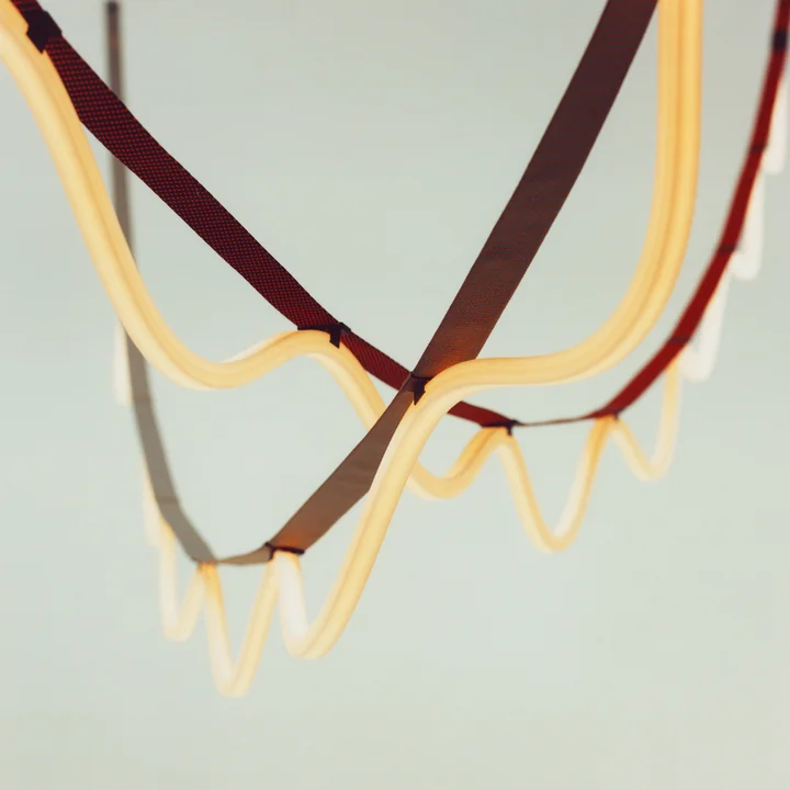 Petite Friture - Spline LED Pendelleuchte, 450 cm, braun / orange