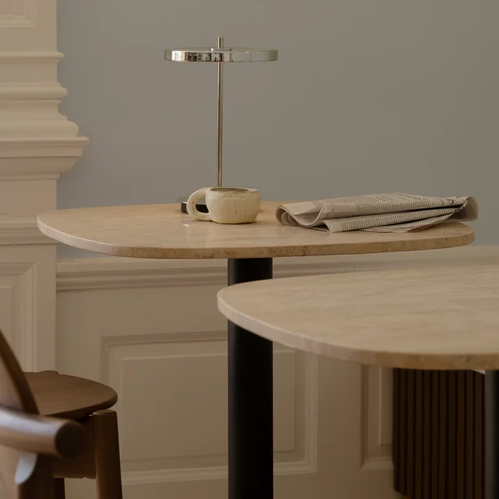 Umage - Gather Tisch, 68 x 68 cm, schwarz / natur (Travertin)