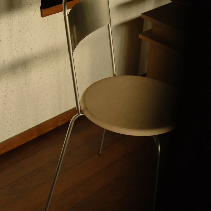 Frama - Petit Rond Stuhl, Edelstahl gebürstet / Leder natural