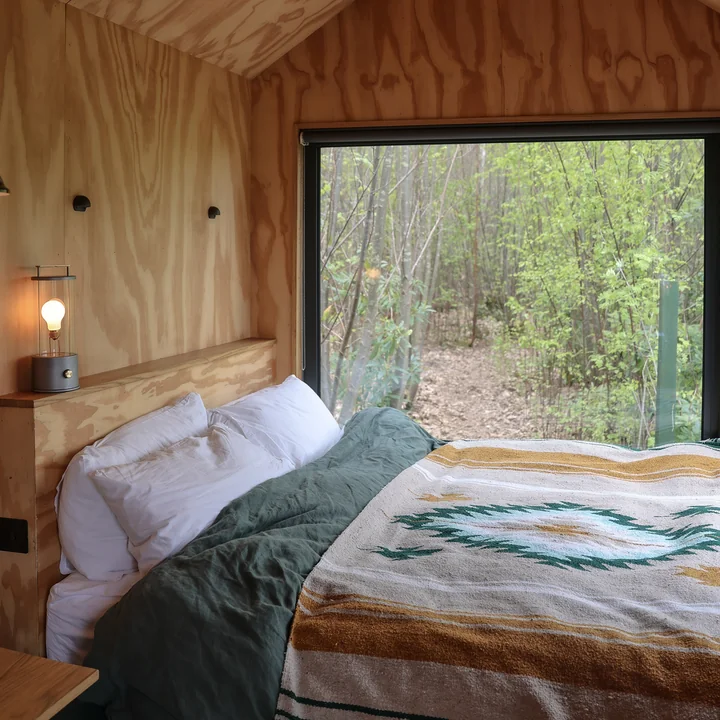 Tala - The Rugged Muse Akku-Tischleuchte, Aluminium raw