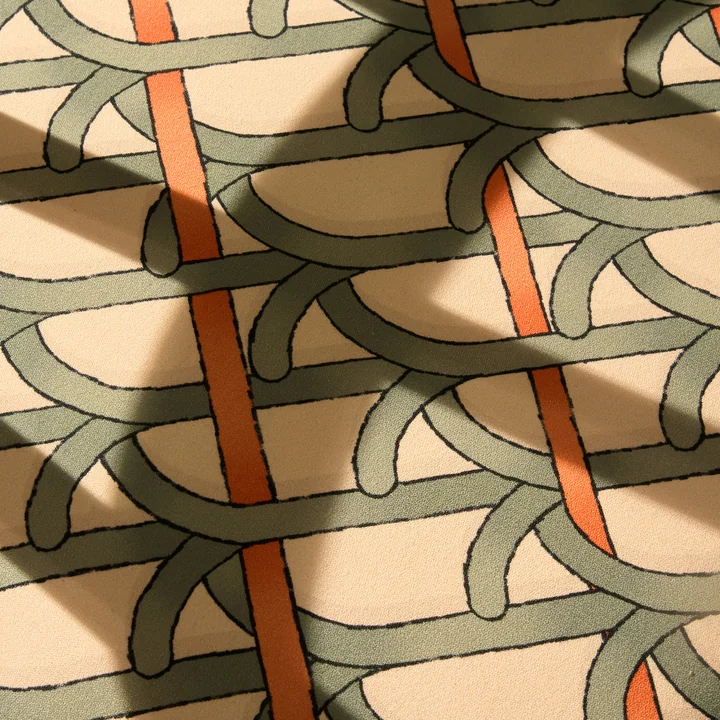 Gubi - Bistra Armlehnstuhl