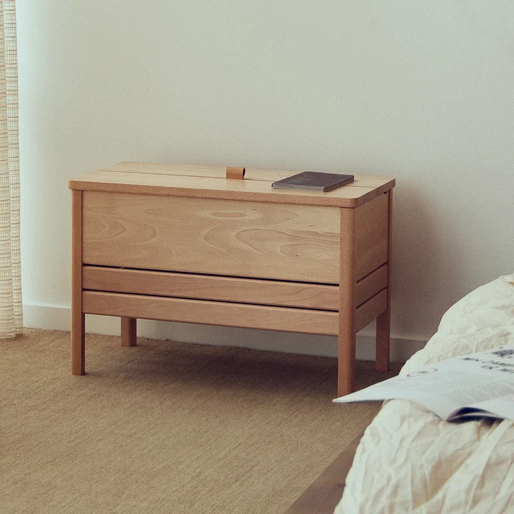 Form & Refine - A Line Truhenbank 68 cm, Buche (Special Edition)