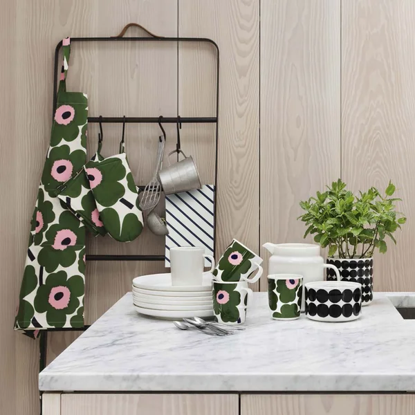 Verschiedene Küchenutensilien von Marimekko