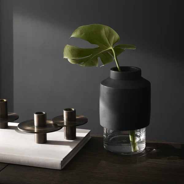 Die Willmann Vase von Audo