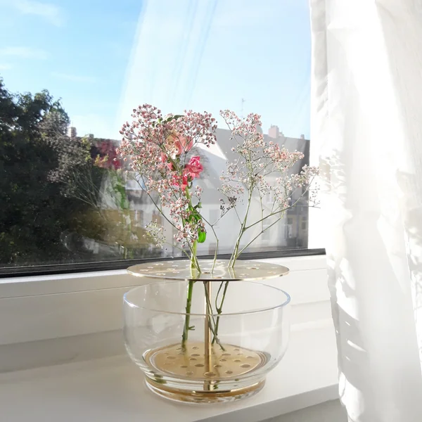 Sabrina - Homestory Schlafzimmer - Ikebana Vase Fritz Hansen