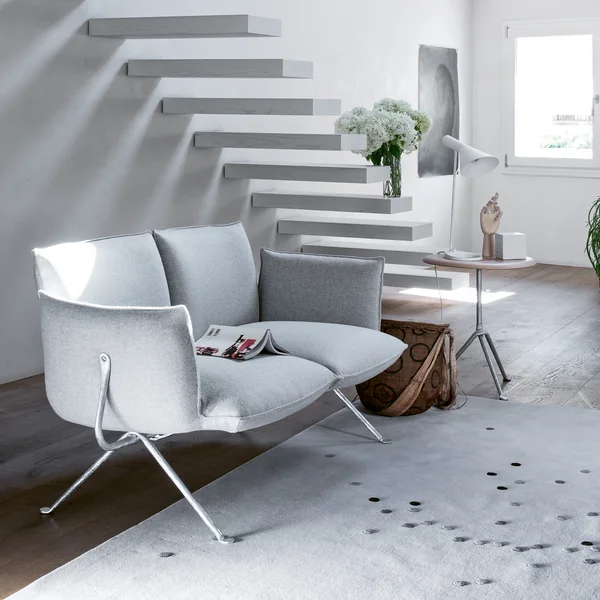 Officina Sofa von Magis im Wohnzimmer
