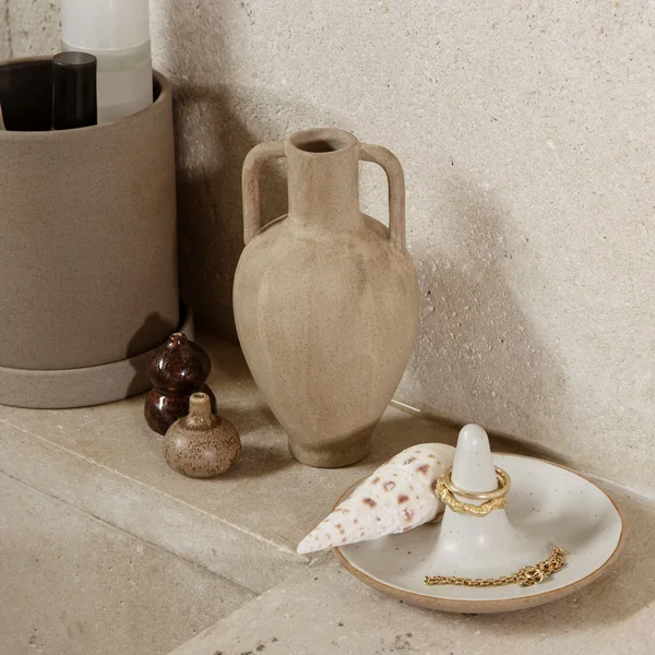 Komo Minivasen von Ferm Living in der Ausführung mehrfarbig