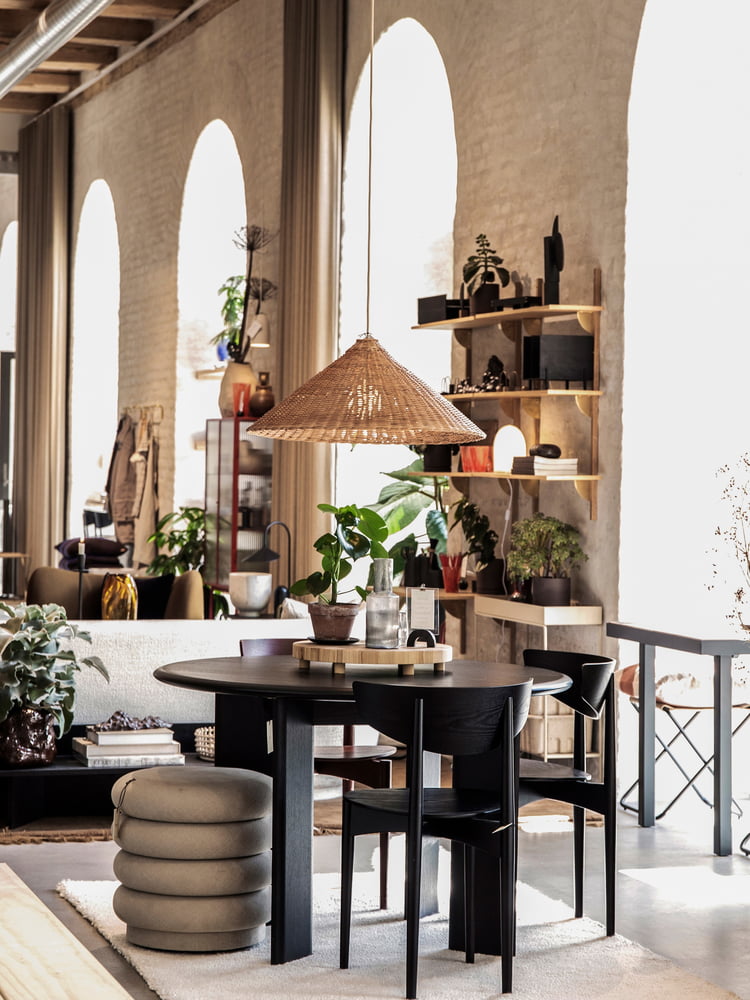 ferm Living - Bevel Tisch, Eiche schwarz