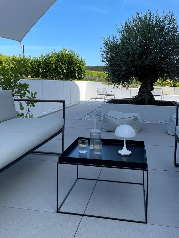 Homestory fly_kati HAY Tray Table